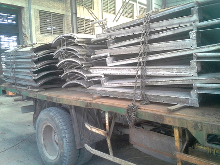 礦熱爐電極把持器系統怎么選？